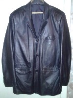 Продам кожаный пиджак 50-52 р.Турция.В идеальном состоянии.Одевали один сезон-редко.Как новый. ...
