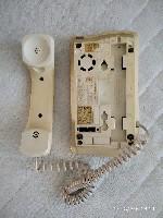 Другая электроника объявление но. 1801900: Телефон проводной,  кнопочный,  современный.