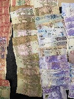 Обмен валют объявление но. 2264102: Обмен ветхих купюр: албанский лек, аргентинский песо, армянский драм и другие валюты