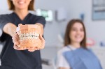 Стоматолог-ортопед — врач,  занимающийся диагностикой зубных нарушений,  их целостности,  полноты выполнения функций челюстей.  Ортопед подбирает необходимый метод протезирования.  На выбор часто влия ...