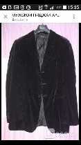 Пиджаки и костюмы объявление но. 2446118: Пиджак мужской armani 48 l черный велюр бархат чехол классика костюм вечерний нарядный мягкий на вых