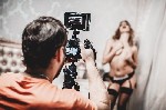 Работа заключается в съёмках порно видео с партнёром и иногда бывают заказы на съмки соло мастурбация мет-арт,  ,  в организованную студию на проф основе,  для иностранных платных ресурсов в основном  ...